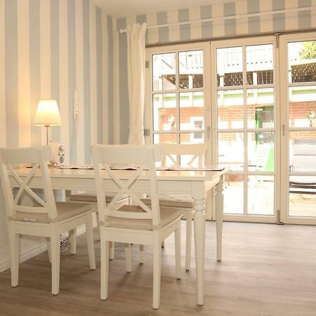 Ferienhaus Witte Huuske Emden Exteriör bild