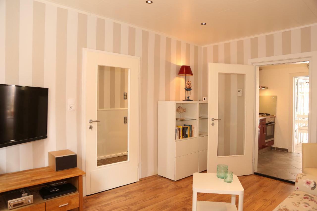 Ferienhaus Witte Huuske Emden Exteriör bild